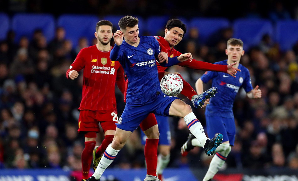 德州扑克中期最容易犯的错（德州扑克中盘阶段常见误区）